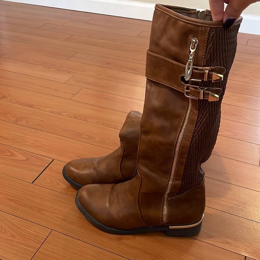 TOP Moda Brown Boots